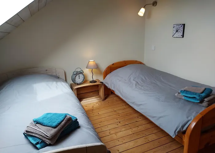 Des Douches * Port-Brillet